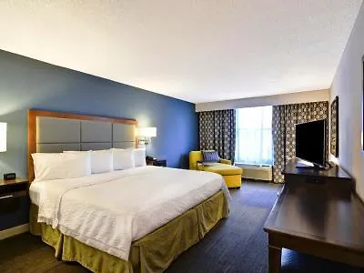 Hampton I-75 Bee Ridge 3*