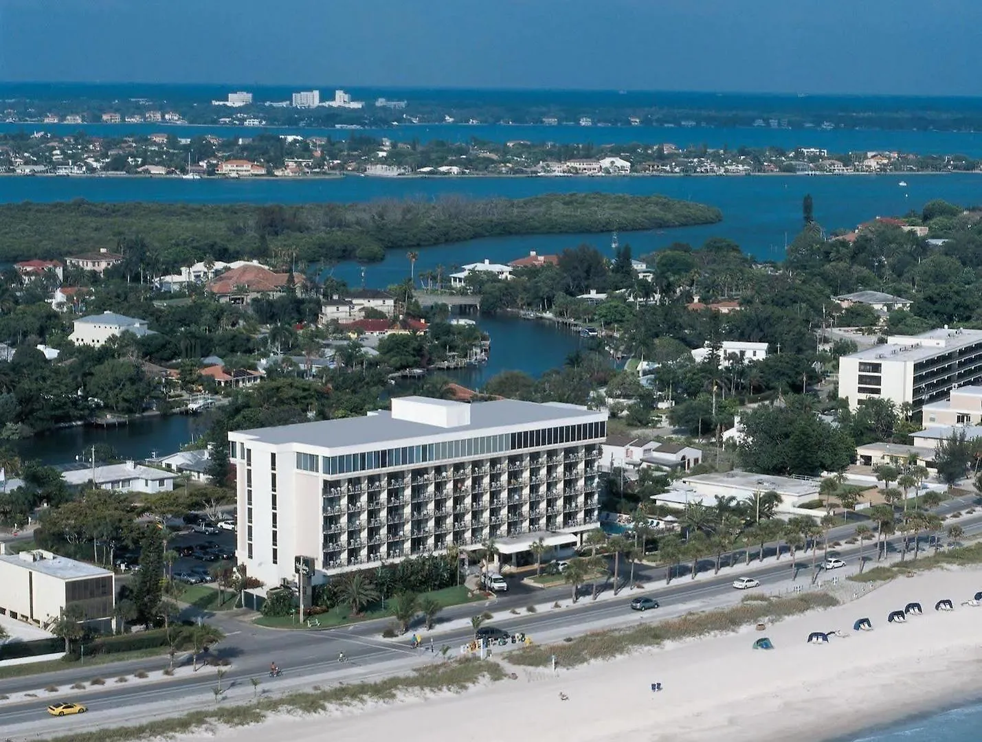 Cirque St Armands Beachside Sarasota