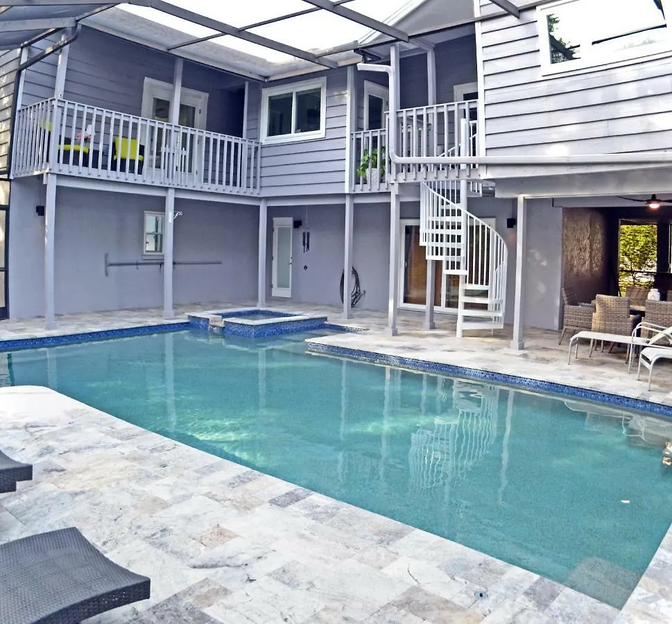 Shell - The Treehouse 210
