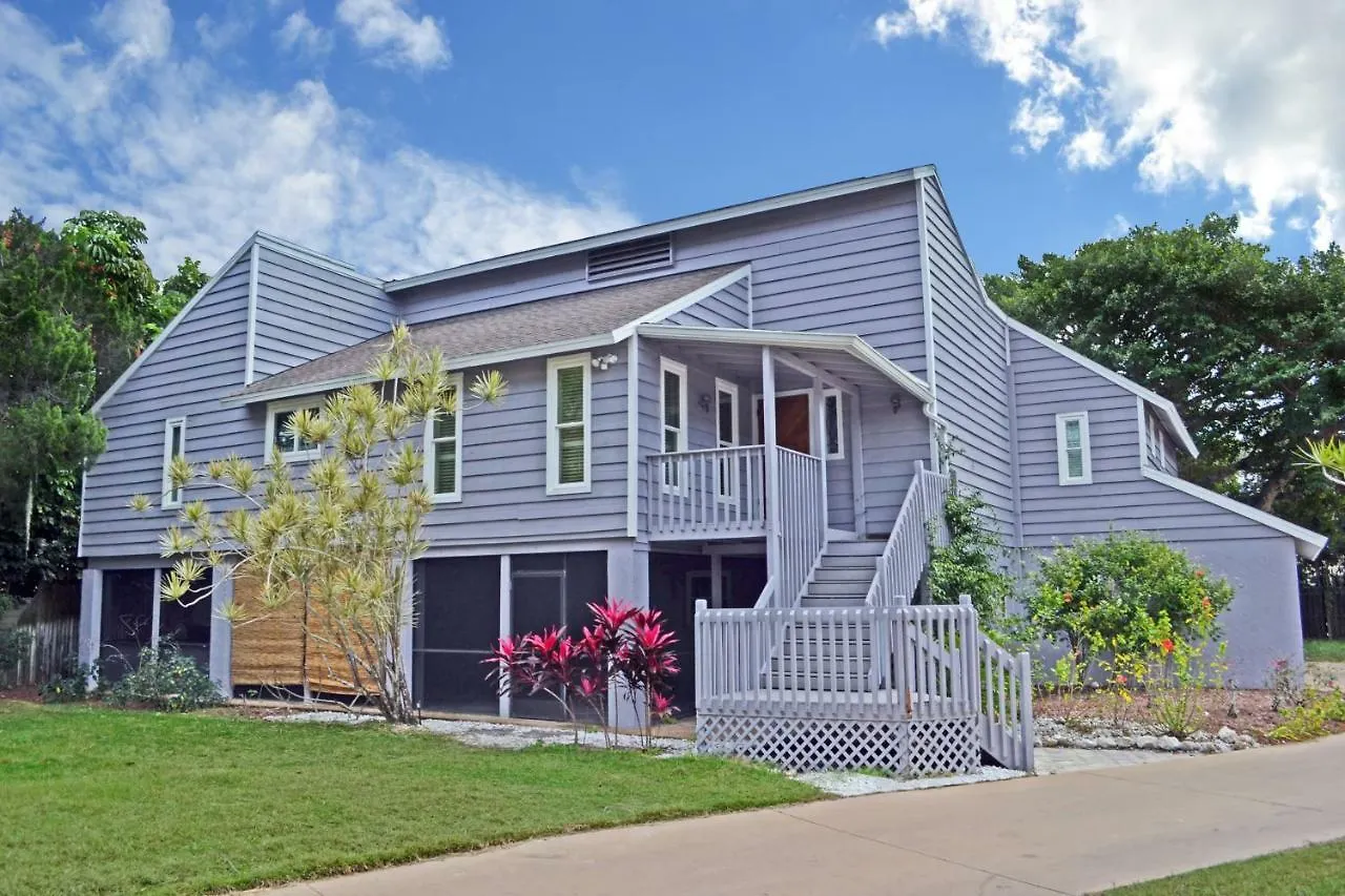 Holiday home Shell - The Treehouse 210 *