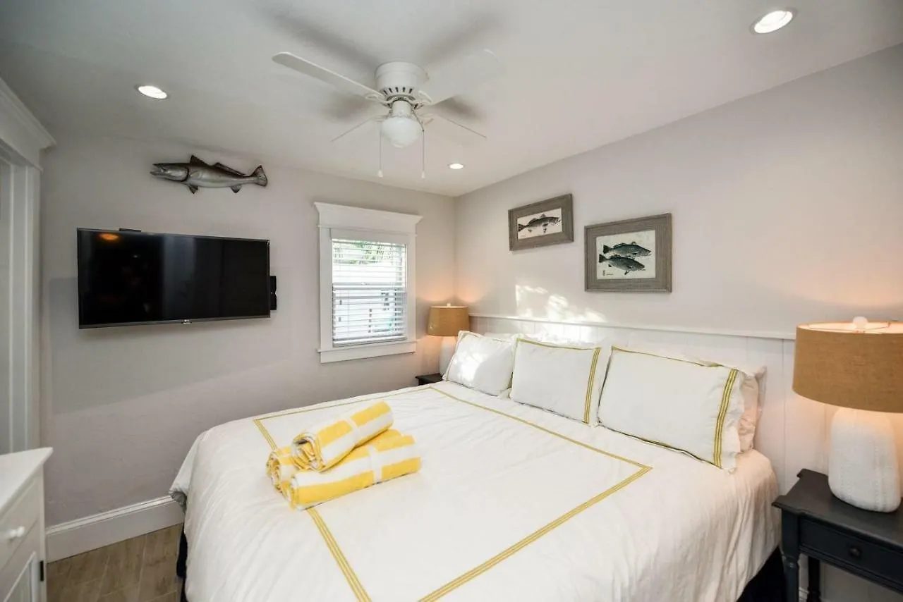 Apartahotel Tropical Breeze 3*