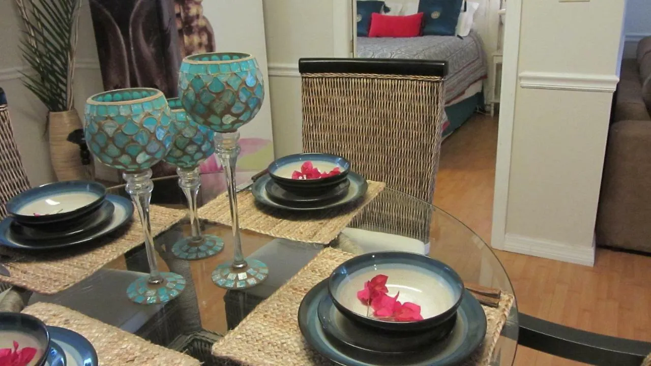 Apartment Luxury Zen Den With Heated Pool Just Off Siesta Key Sarasota