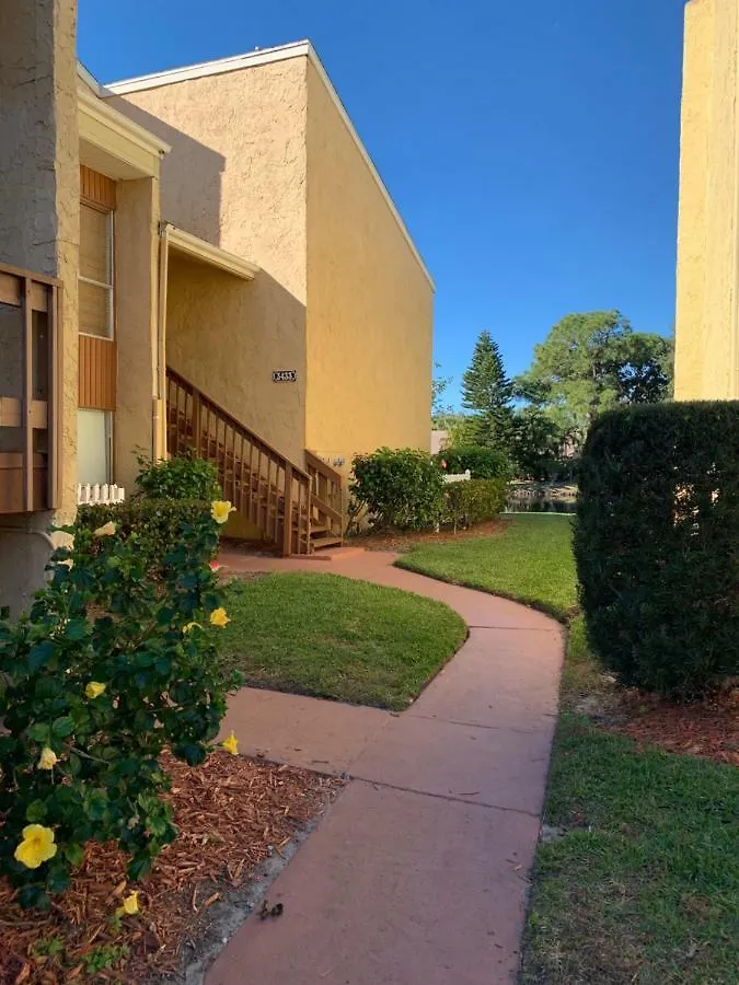 Sienna Park Apartment *