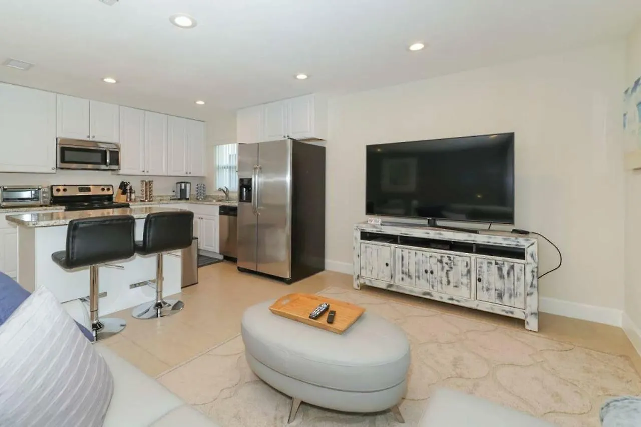 Lovely - Close To Siesta, Shops & Dining Holiday home Sarasota