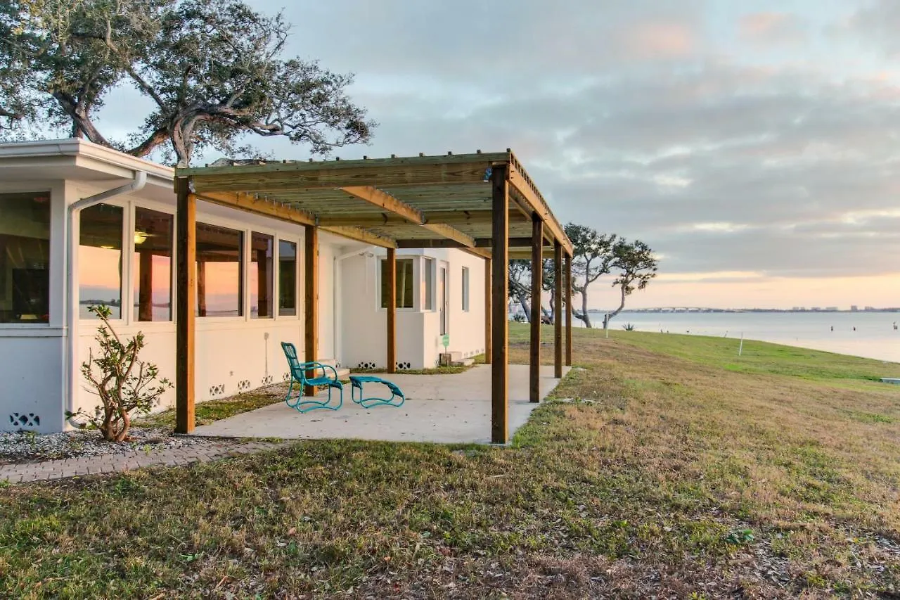 Sunsetter On Sapphire Shores Holiday home Sarasota