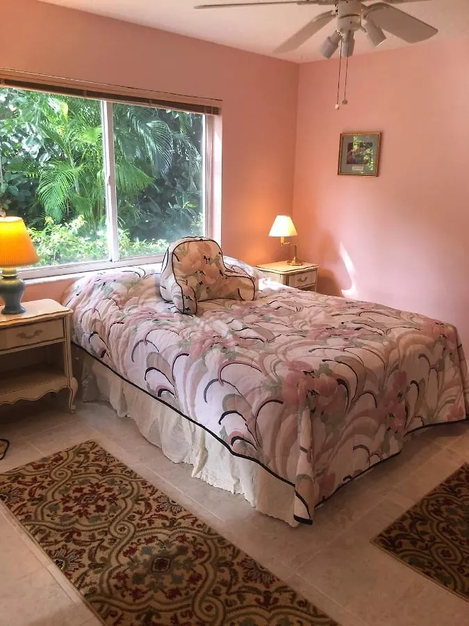 Beautiful Quiet Studio!! * Sarasota