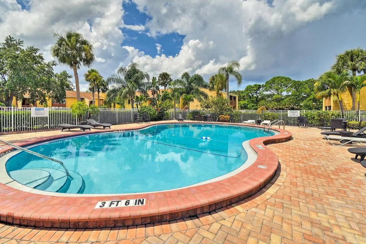 Updated Sienna Park - 4 Miles To Siesta Key! Apartment