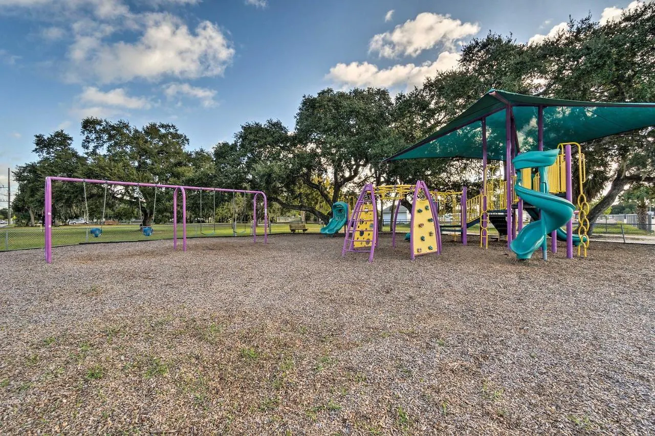 Holiday home Dog-friendly With Yard About 6 Miles To The Beach! Sarasota