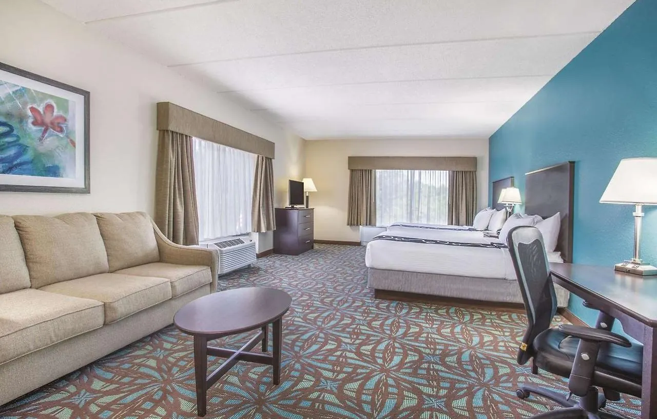 Hotel Comfort & I75