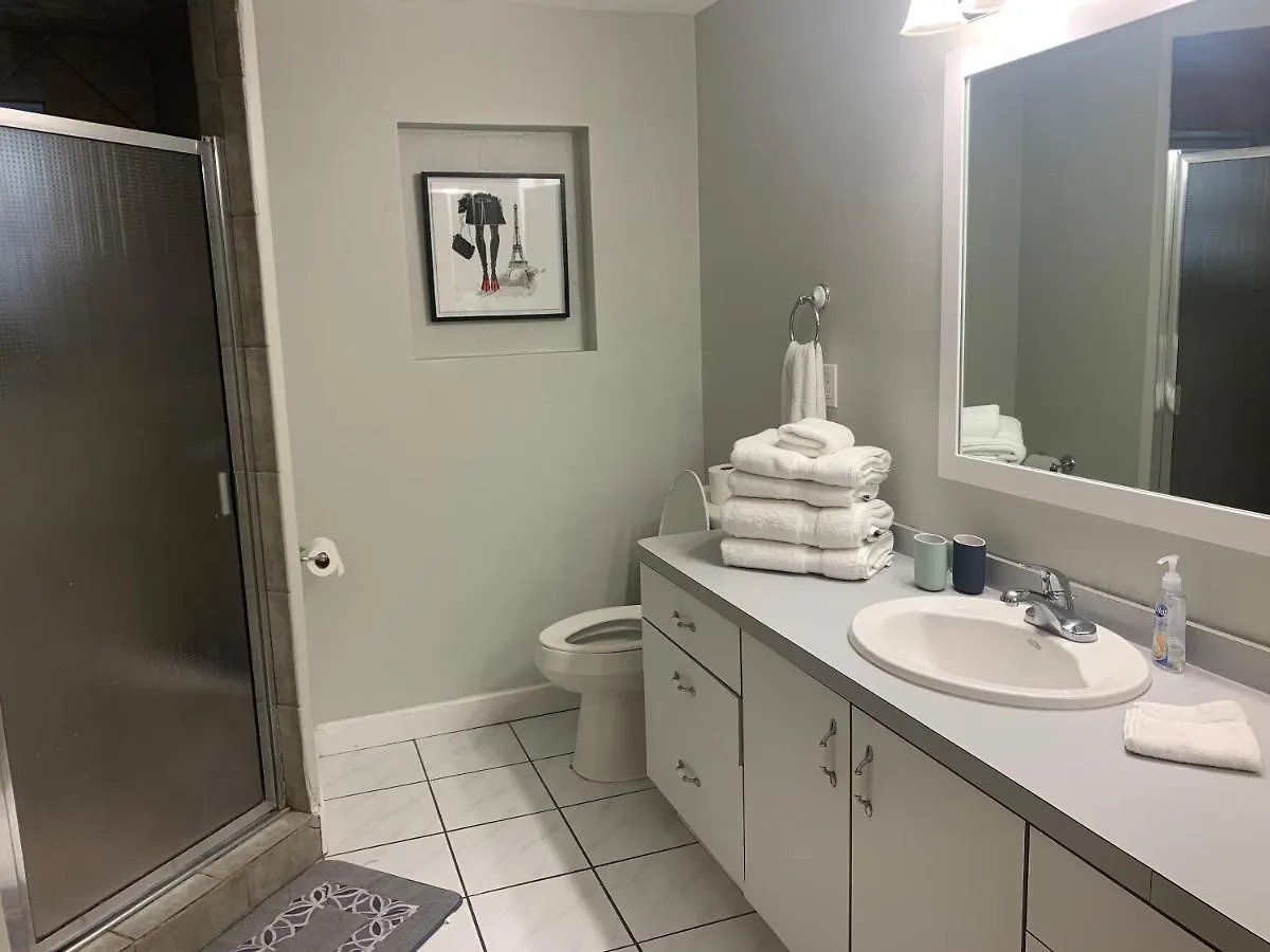 Holiday home House Near Downtown, Golfing And Siesta Key Beaches *