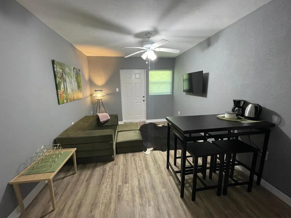 Downtown House By Siesta Key, Golfing And Pinecraft *