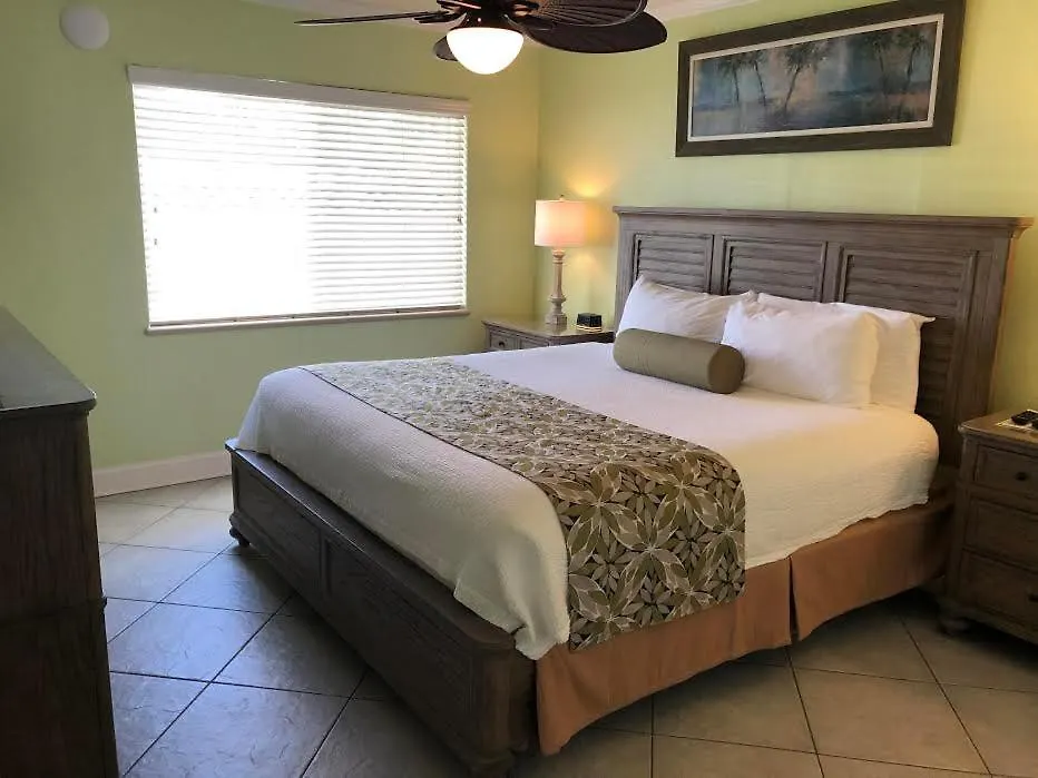 Tropical - Sarasota Cayo Siesta