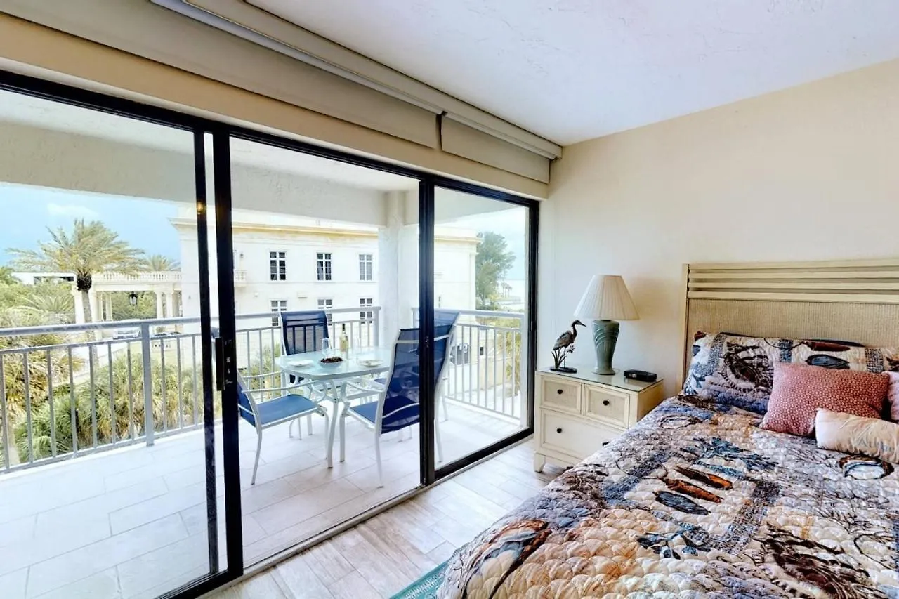Holiday home Siesta Sands 4th Floor With Elevator *