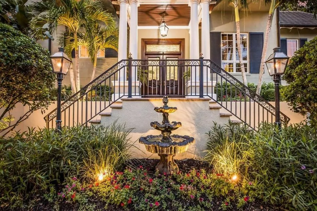 Luxury Estate * Sarasota