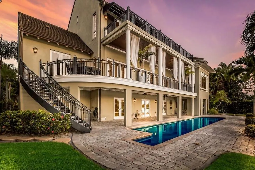 Luxury Estate Holiday home *