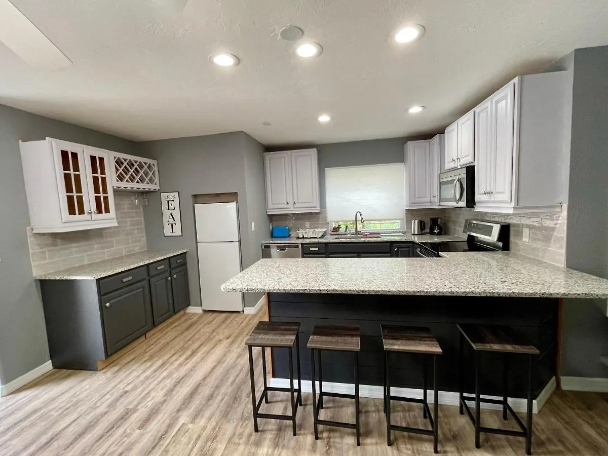 Holiday home Downtown House By Siesta Key, Golfing And Pinecraft *