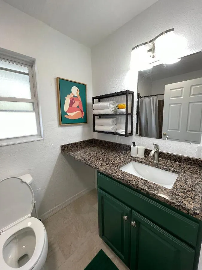 Downtown House By Siesta Key, Golfing And Pinecraft