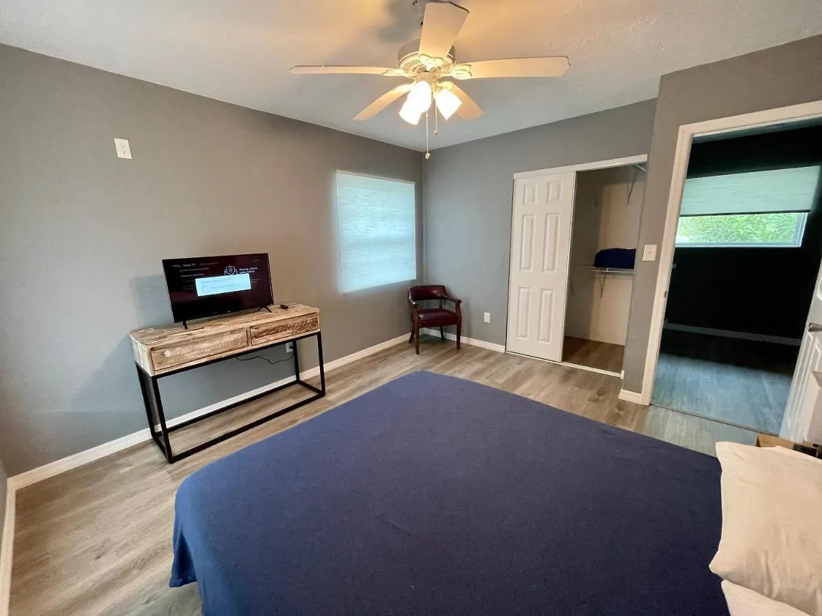 Holiday home Downtown House By Siesta Key, Golfing And Pinecraft Sarasota