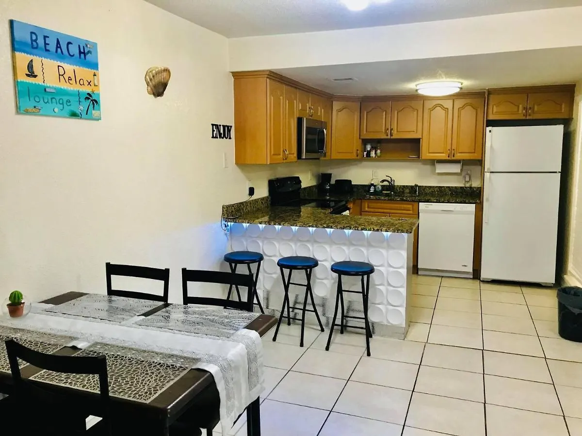 شقة Spacious Close To Siesta ساراسوتا
