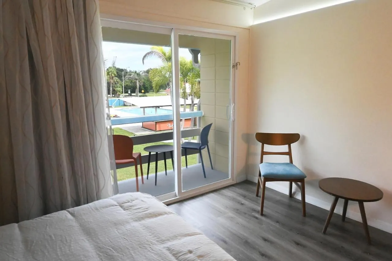 Motel Golden Host 3*
