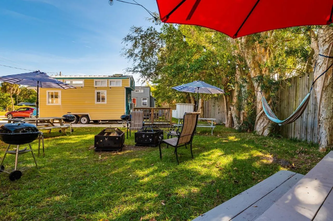 Tiny House Siesta Holiday home *