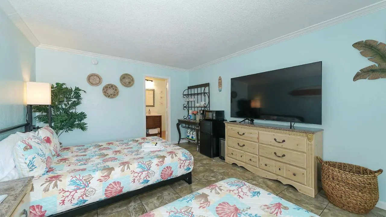 Heated Pool, Huge Tv, Waterfront Tiki Bar & Grill, Close To Beaches *