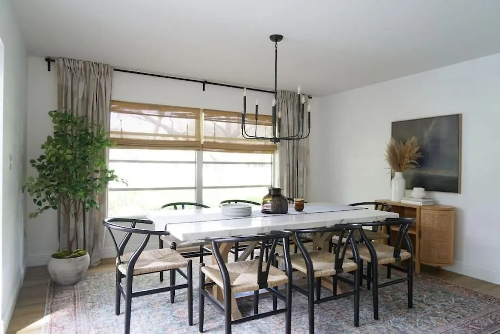 Holiday home Remodeled 4br Pool / Golf View/near Beaches