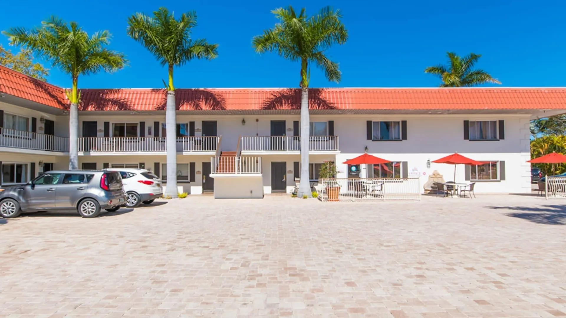 Hibiscus - 3* Sarasota