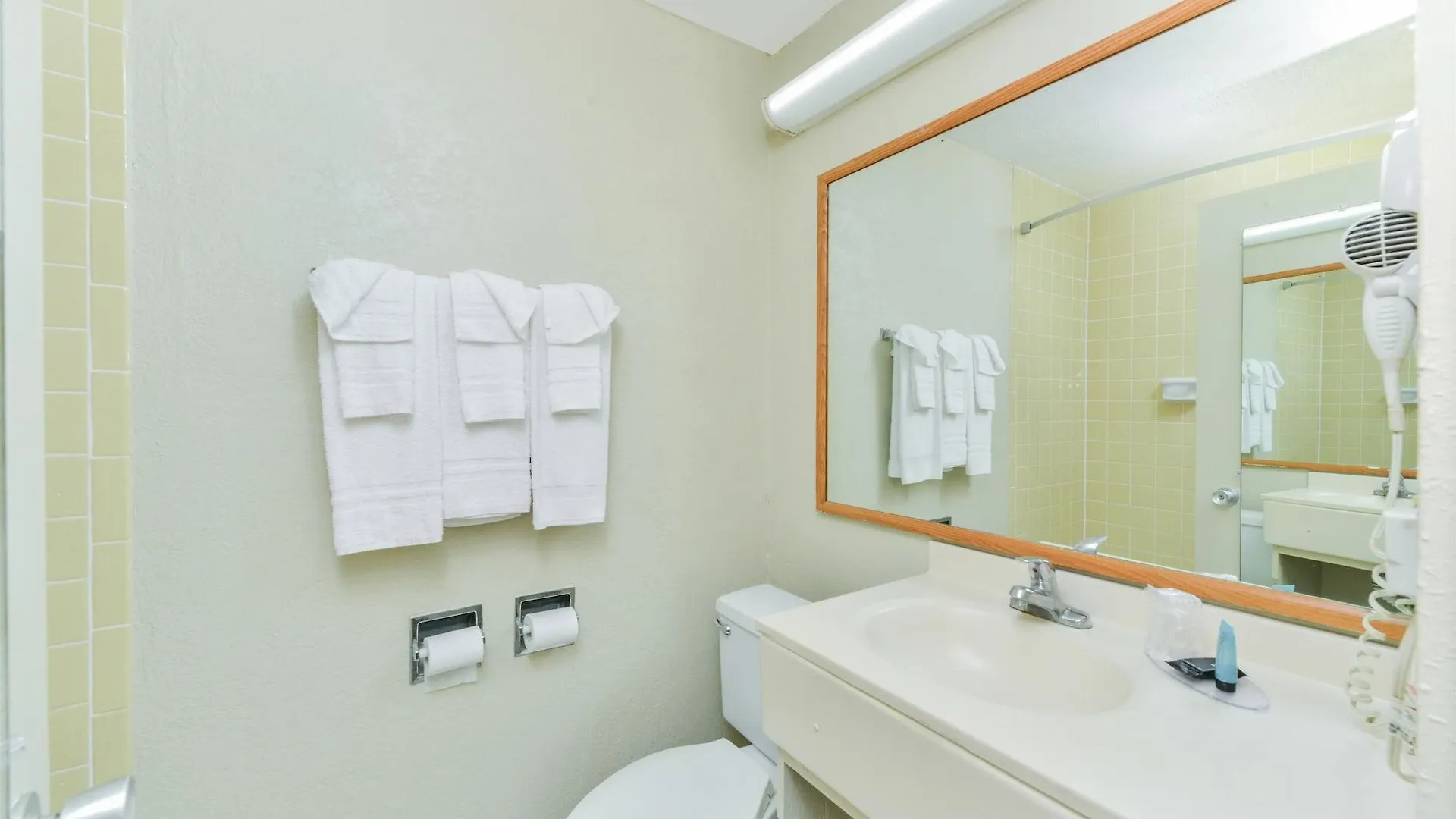 Motell Americas Value Sarasota
