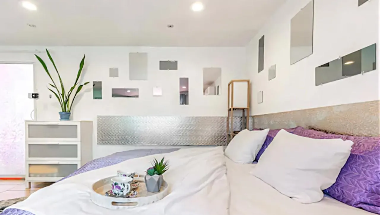 Close To Beaches With Hot Tub And Large Garden Апартаменты