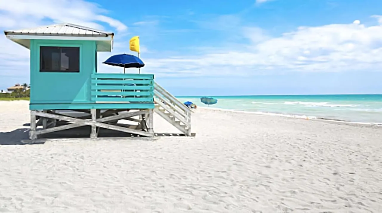 Close To Beaches With Hot Tub And Large Garden Апартаменты *
