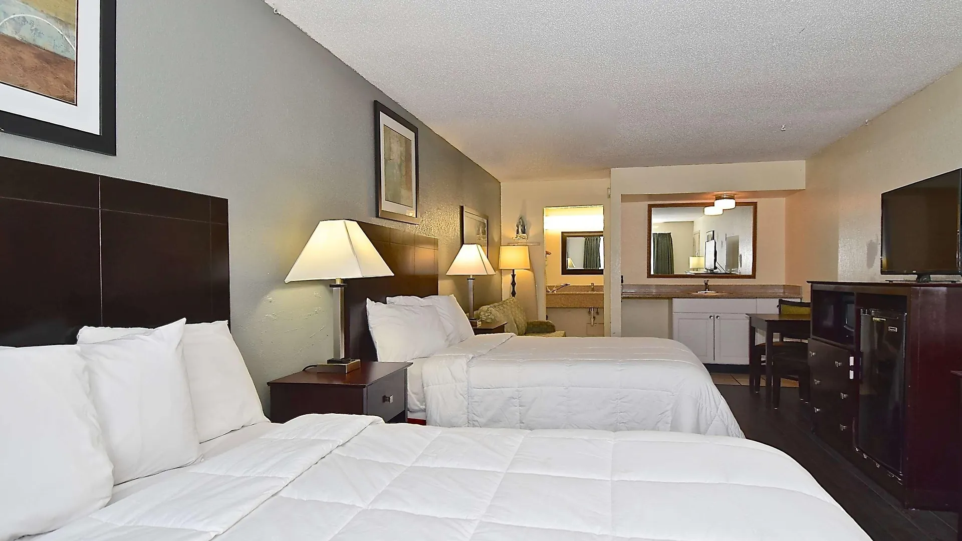 Surestay By Western Lido