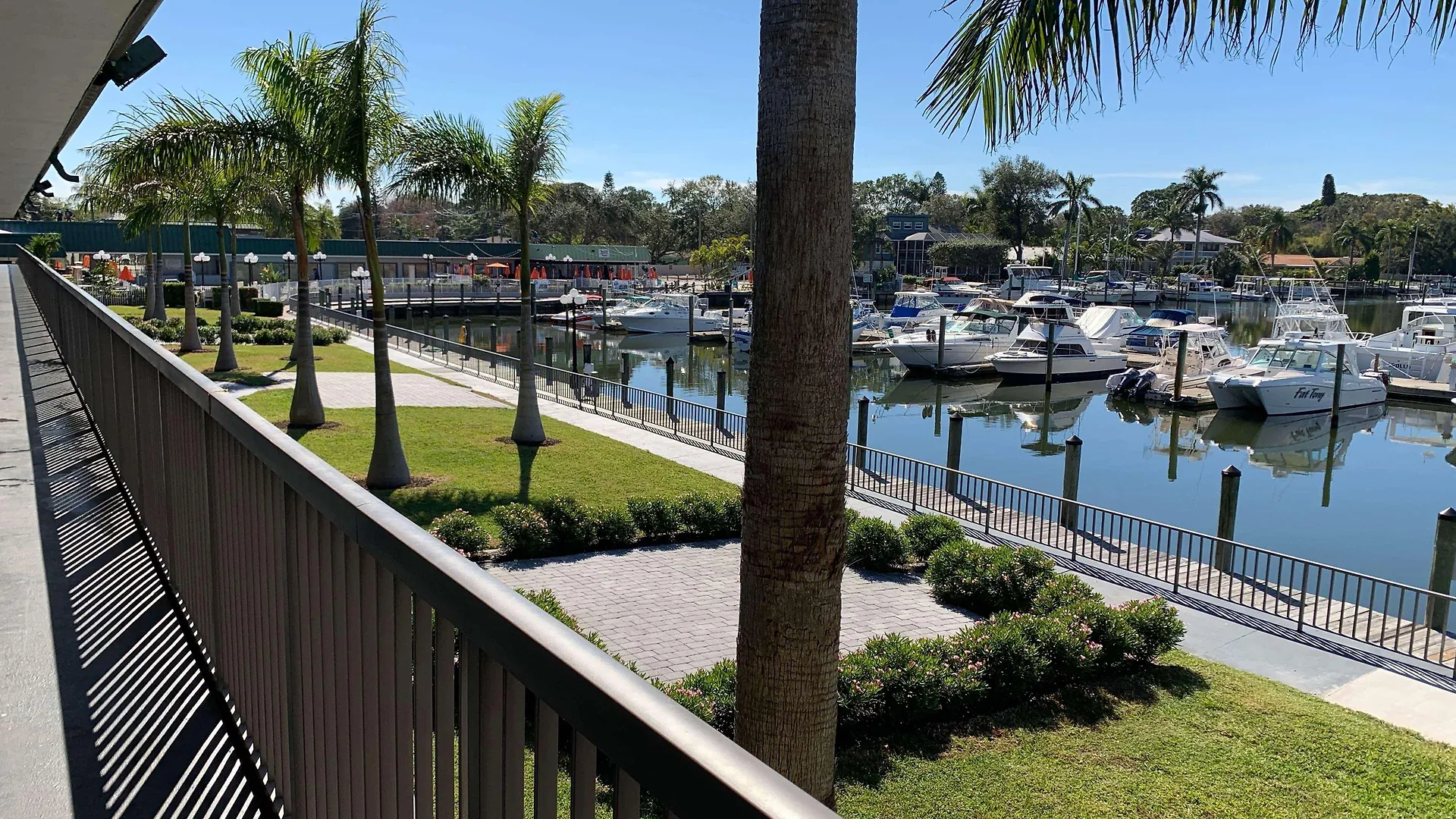 Ramada By Wyndham Waterfront Hotel Sarasota