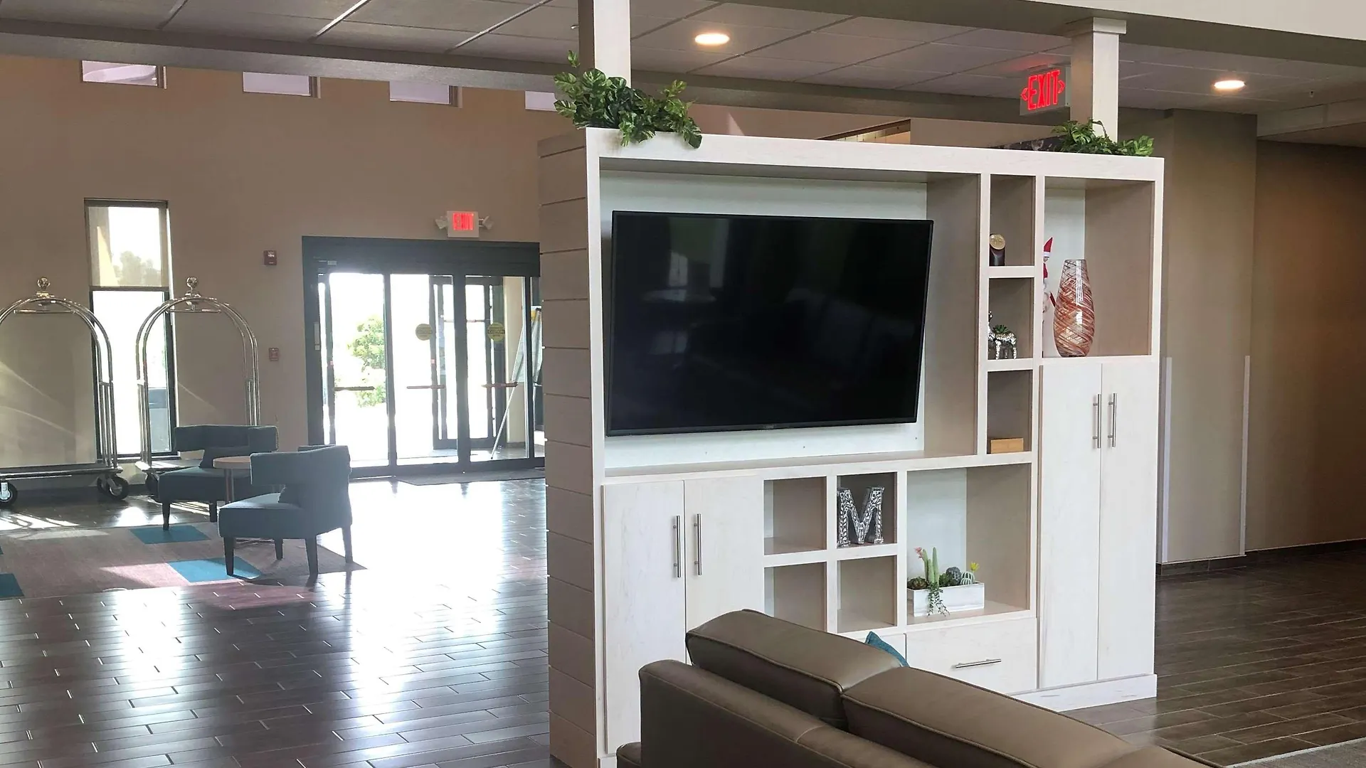 Hotel Magnolia Pointe; Bw Signature Collection