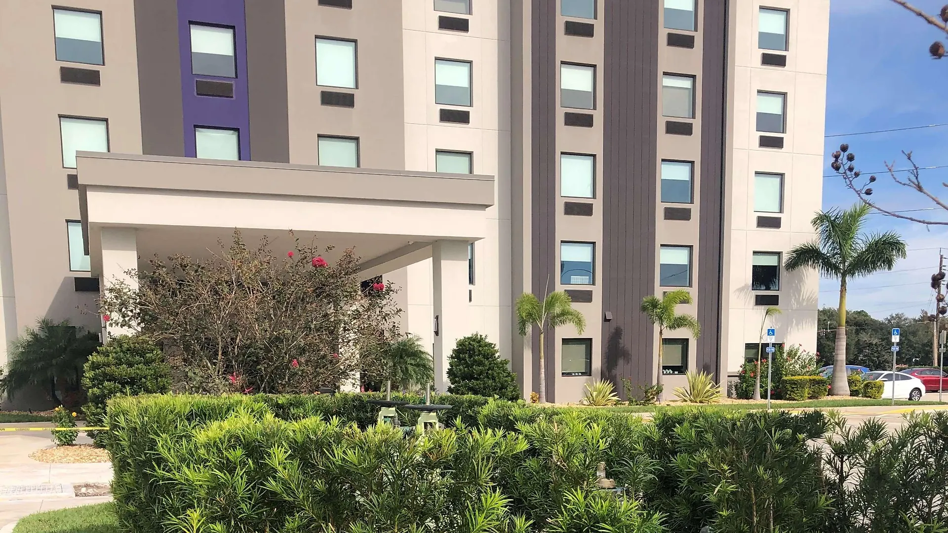 Magnolia Pointe; Bw Signature Collection Hotel 2*