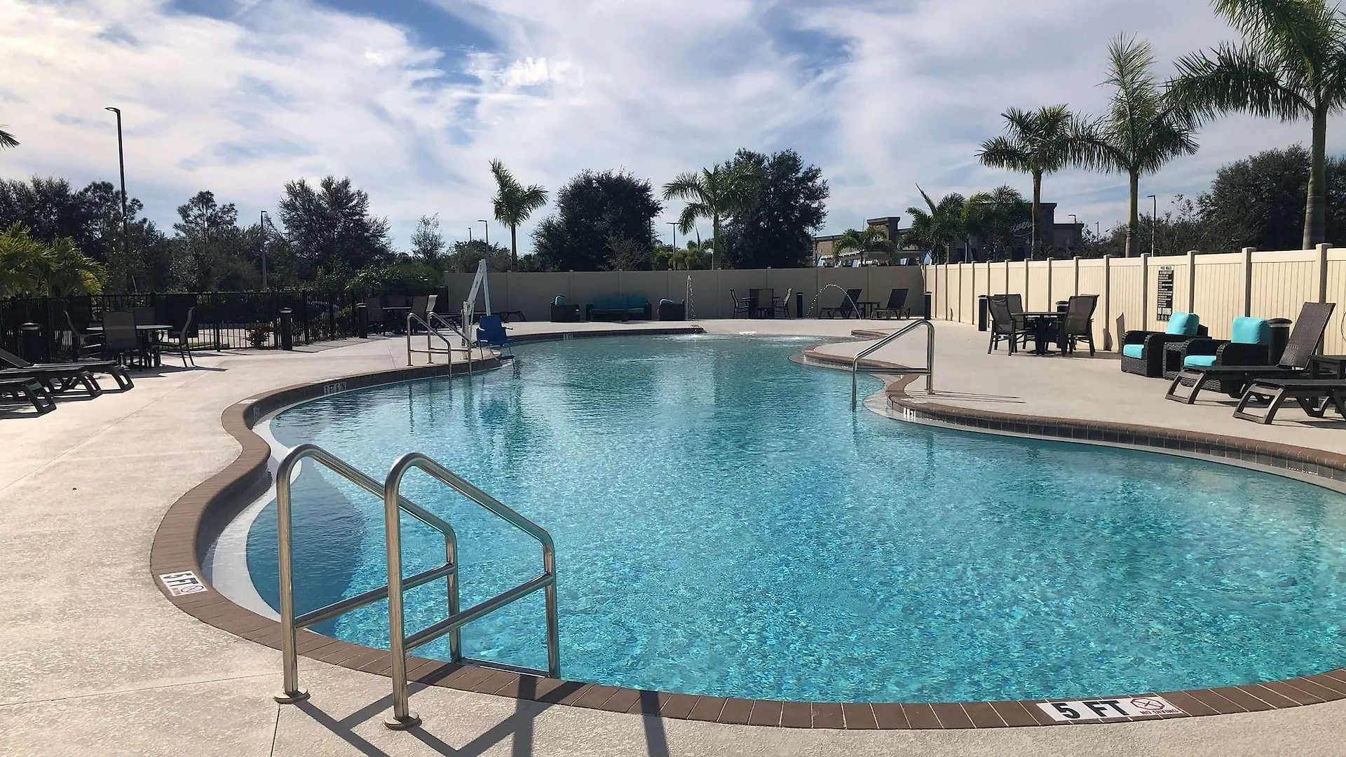 Ameniti Bay - Western Signature Collection Sarasota