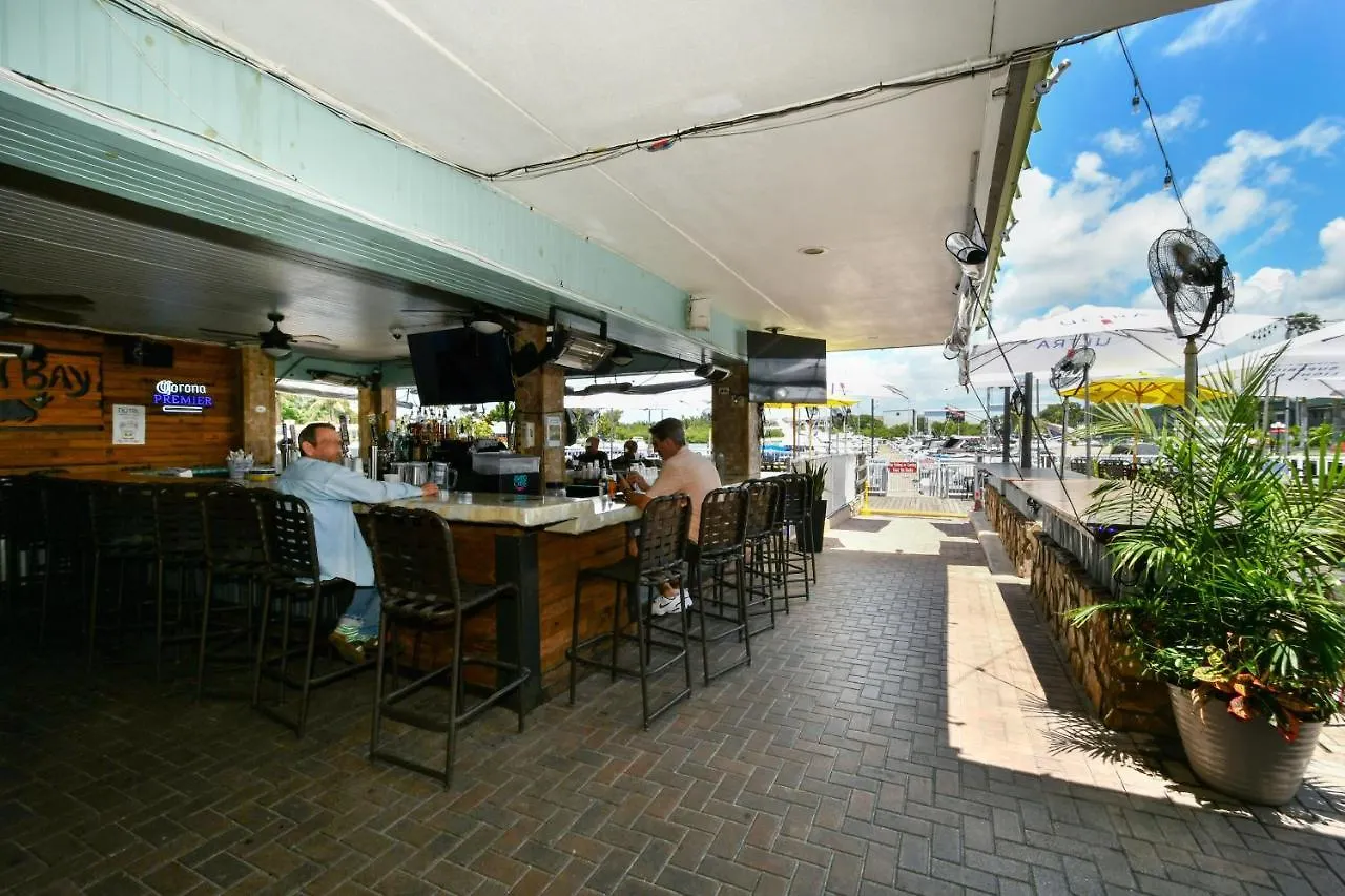 Cay Club #614 Bunk Bed, Heated Pool, Tiki Bar, More! Aparthotel Sarasota