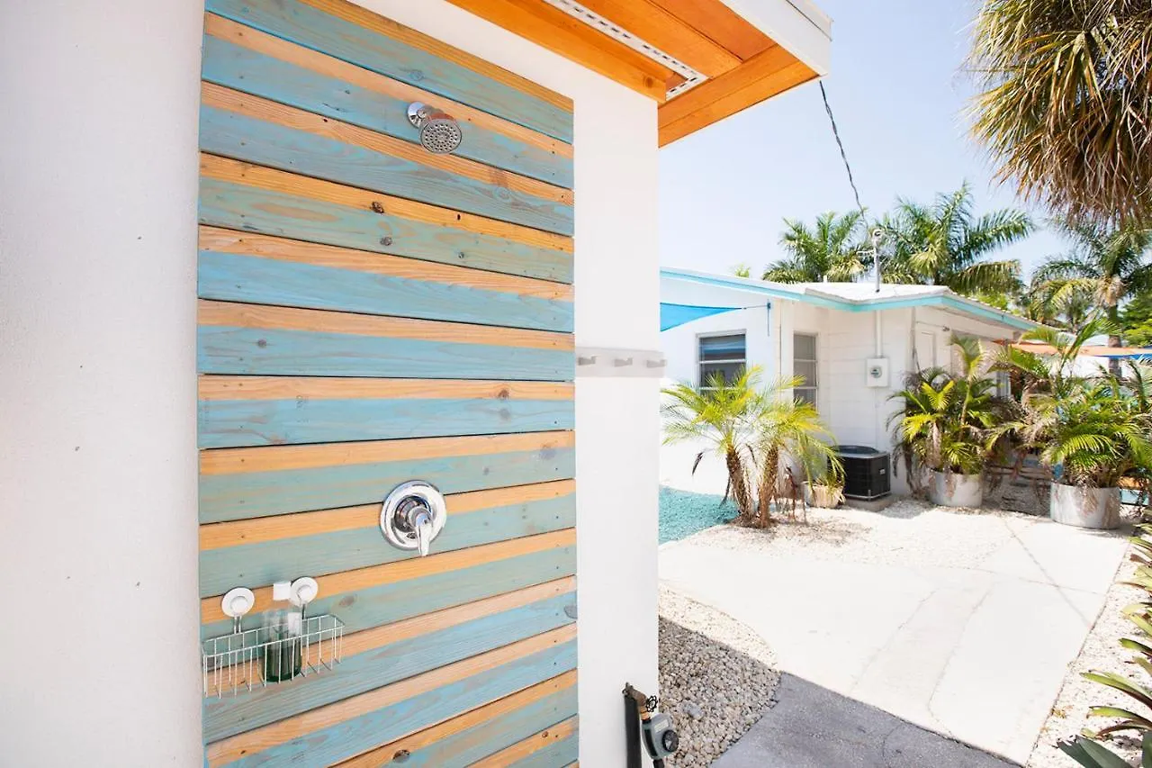 Casa Limonada Boutique Sarasota