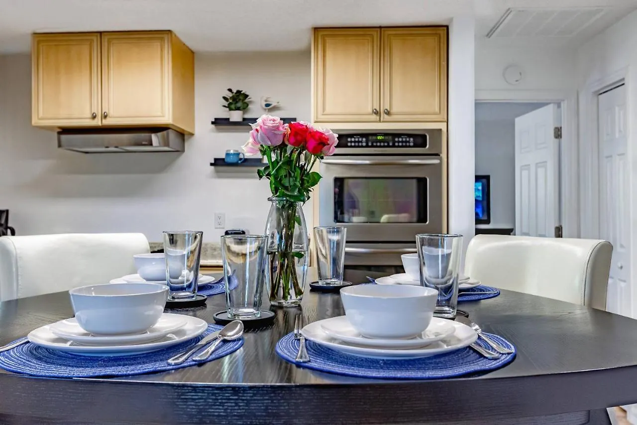 Quaint In A South Neighborhood * Sarasota