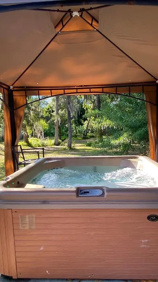 º Tropical Escape º Experience Florida Up-close!