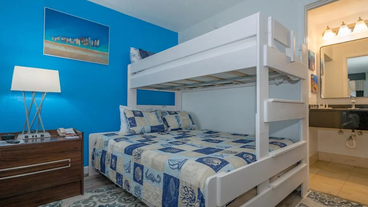 Cay Club #614 Bunk Bed, Heated Pool, Tiki Bar, More! * Sarasota