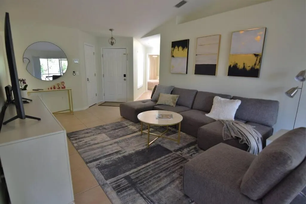Florinda 3bdr/2bth 2car Garage With New Pool *