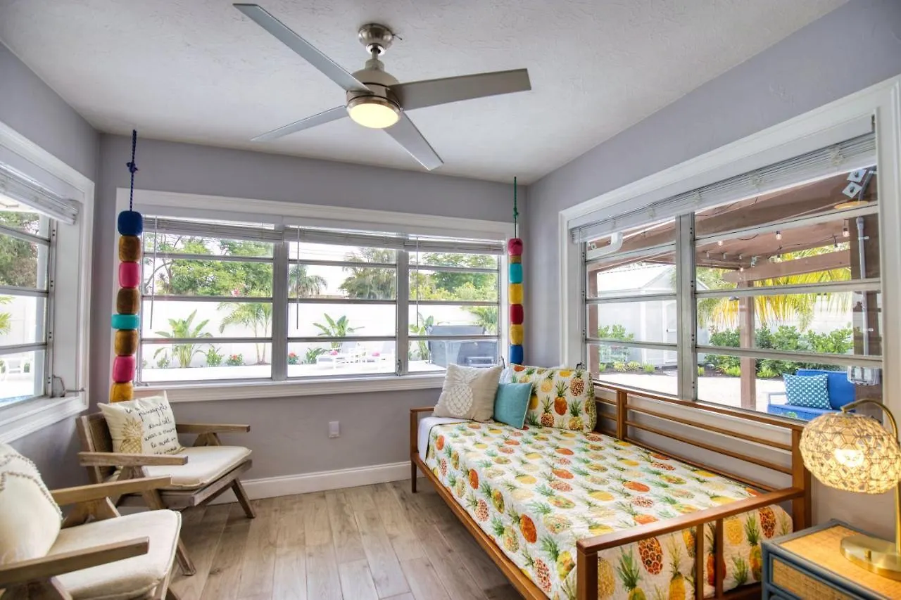 Tropical Oasis, Heated Pool, Hot Tub, Near Siesta Key *