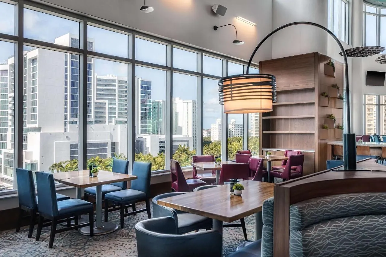 Embassy By Hilton Hotel Sarasota