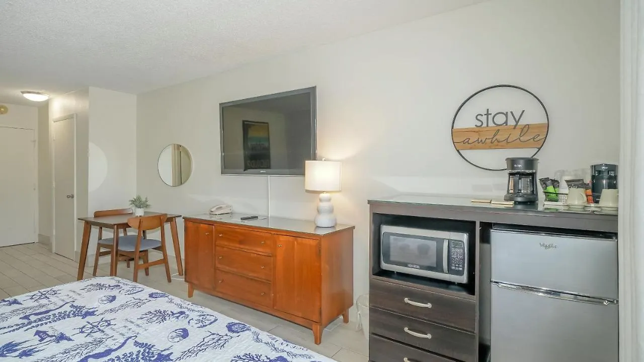 Aparthotel Heated Pool, Bunk Beds, King Bed, Huge Tv, Marina, Tiki Bar *
