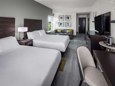 Doubletree By Hilton Bradenton Airport 4*