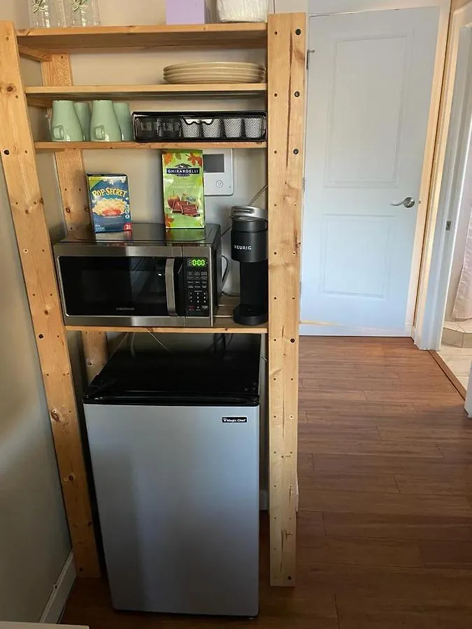 Quaint Guest Close To Siesta Key Homestay