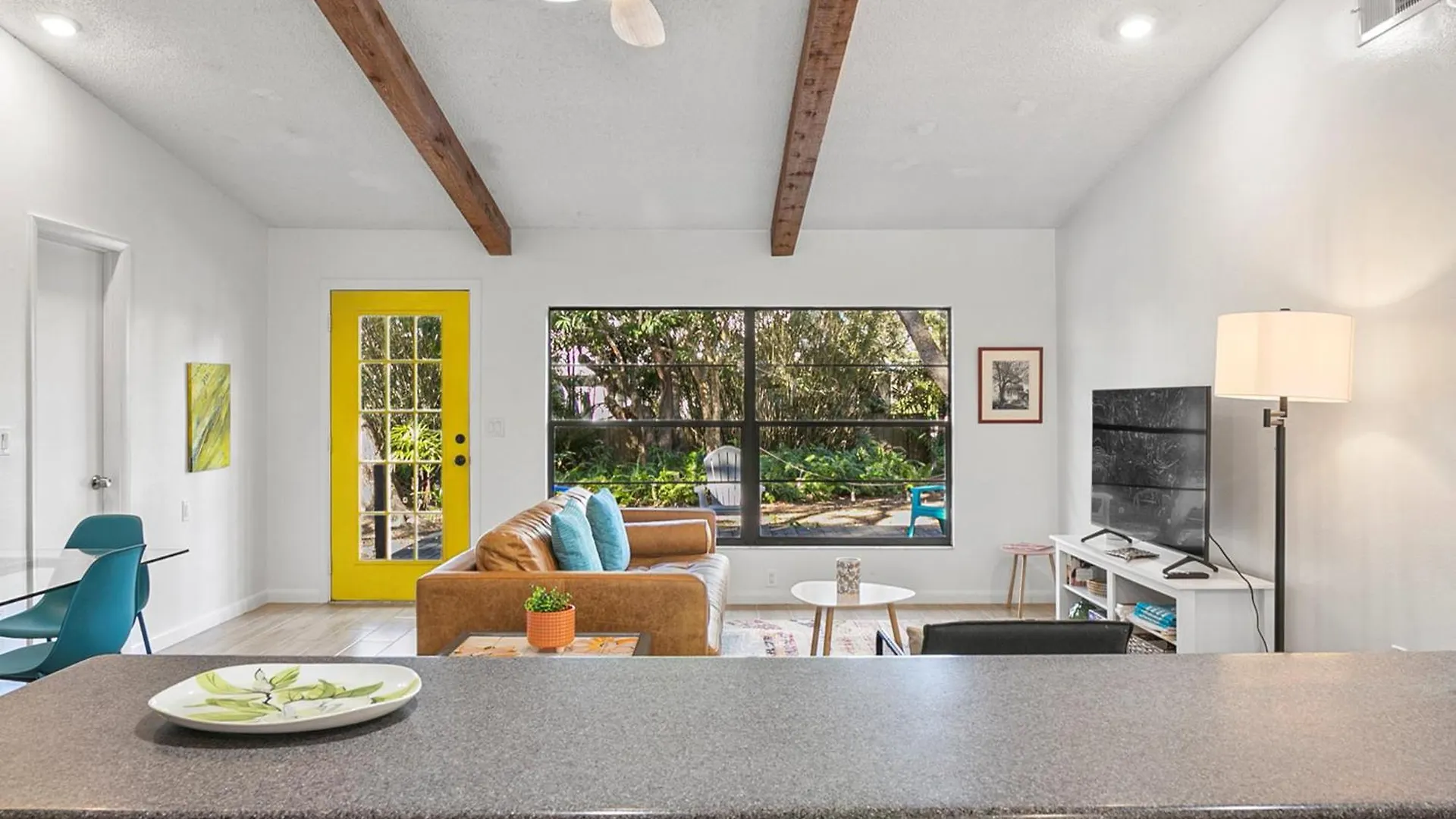 Modern Vacation Near Siesta Key & Downtown 別荘 サラソータ