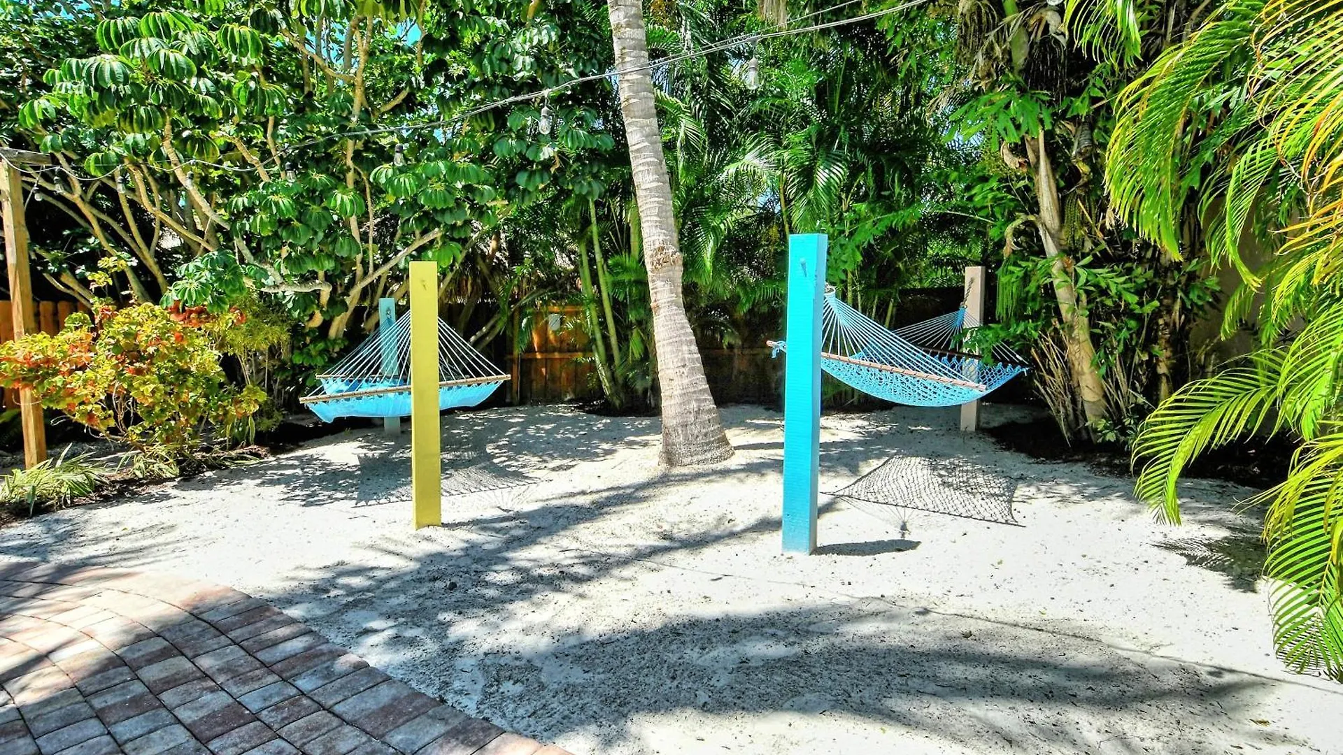 Siesta Key Palms 3*