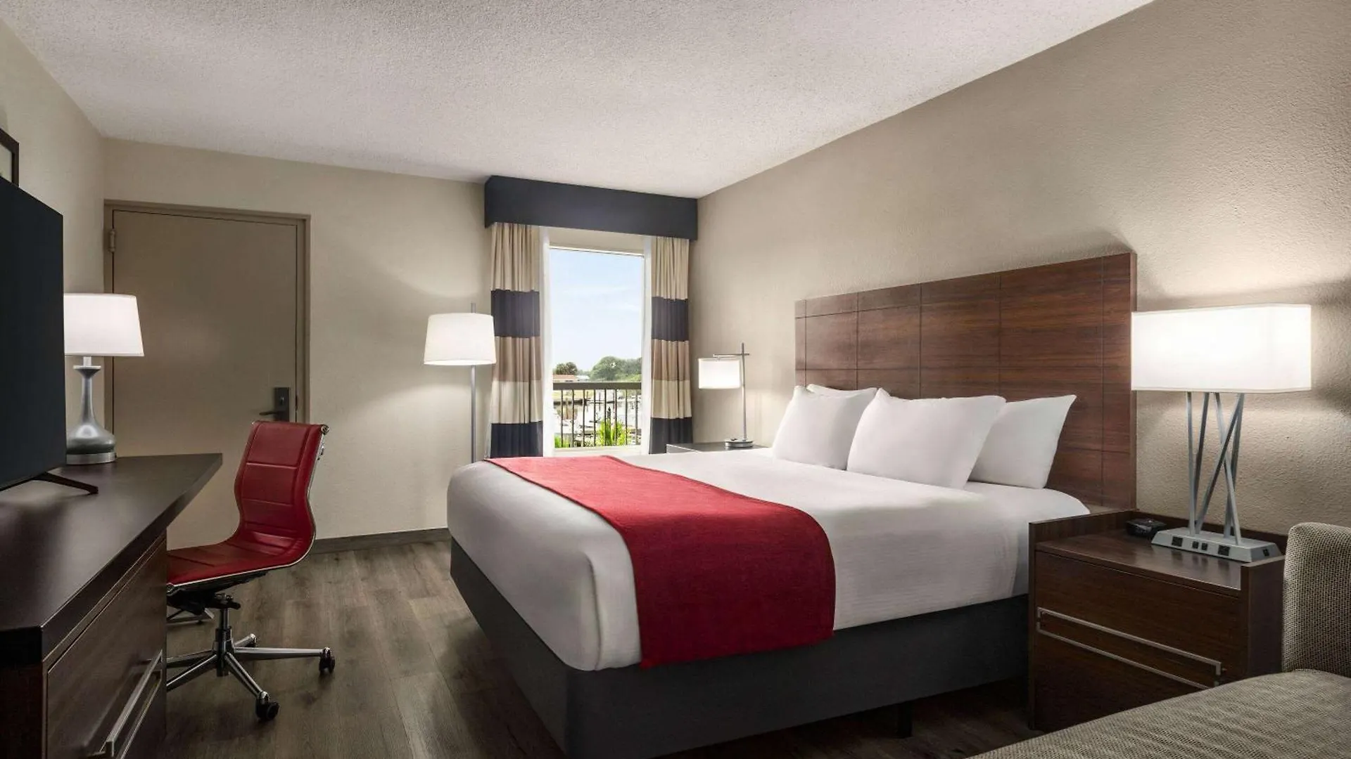 Ramada By Wyndham Waterfront Hotel Sarasota